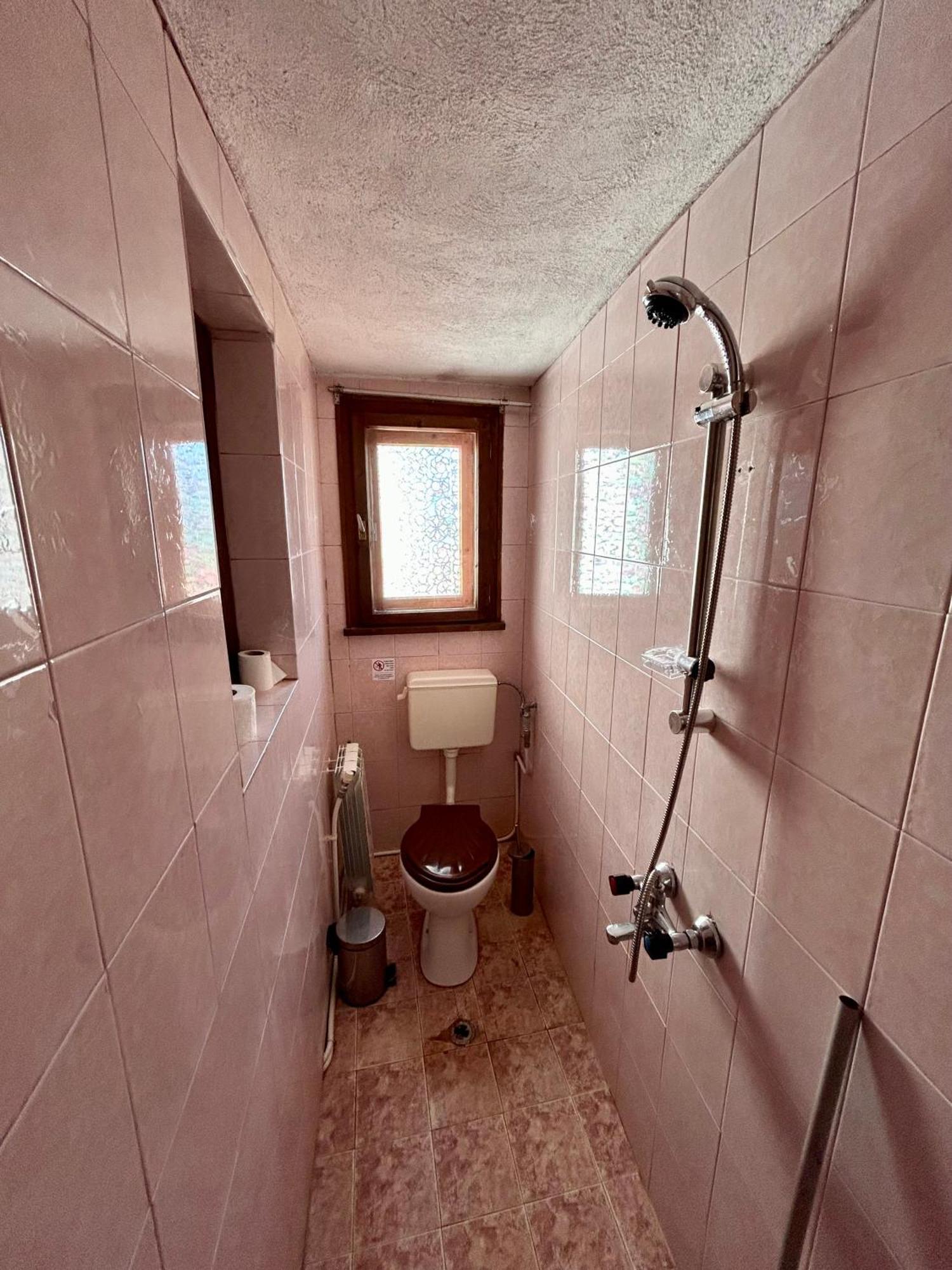 Luylyana Guesthouse Рибарица Экстерьер фото